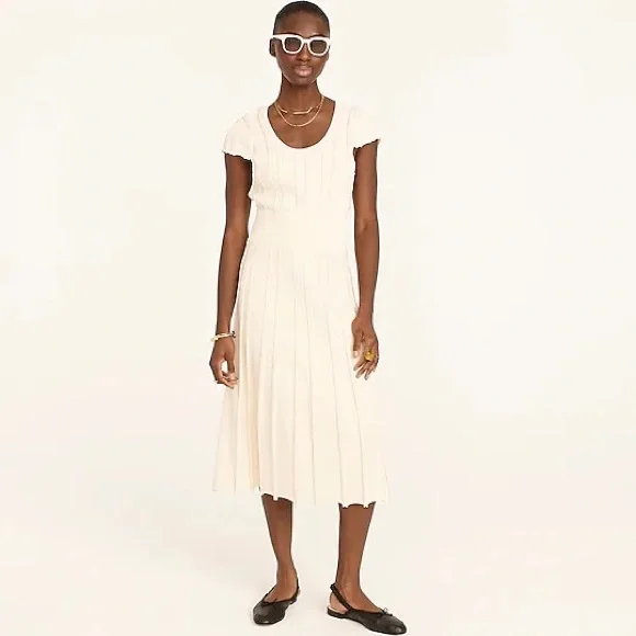 crepe knit daisy soft dress Honey Light Pink Mini Dress - US 6
